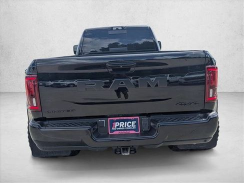 Used 2025 RAM 3500 Limited AWD/4WD image 6