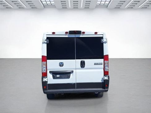 Used 2025 RAM ProMaster 2500 w/ U-Haul Equipment Group FWD image 5