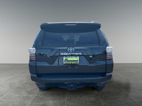 Used 2024 Toyota 4Runner SR5 Premium w/ Moonroof Package AWD/4WD image 9