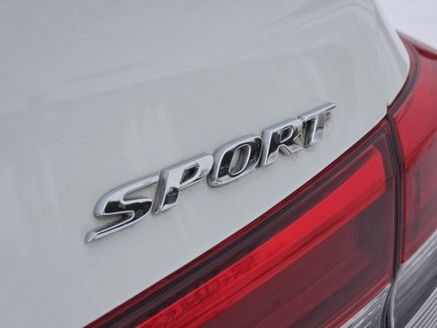 Certified 2023 Honda Civic Sport image 5