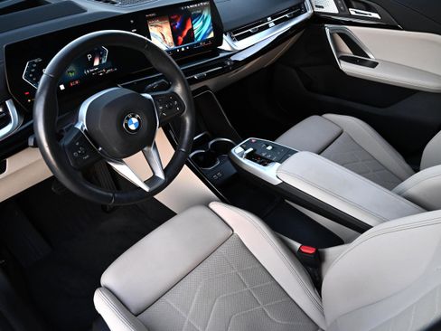Certified 2024 BMW X2 xDrive28i image 12