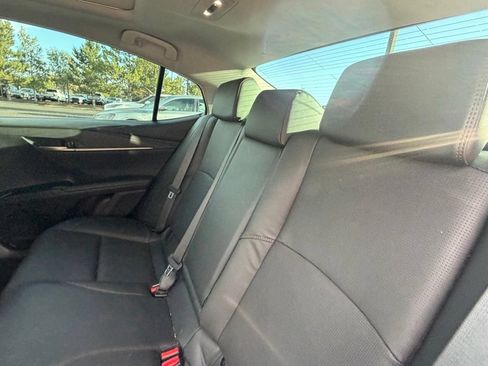Used 2025 Toyota Camry XLE w/ Premium Package FWD image 19