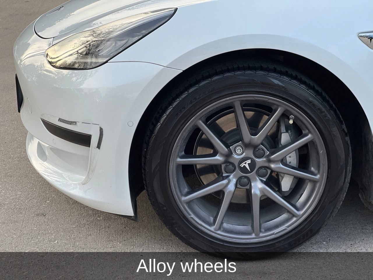 Used 2020 Tesla Model 3 Standard Range Plus RWD image 12