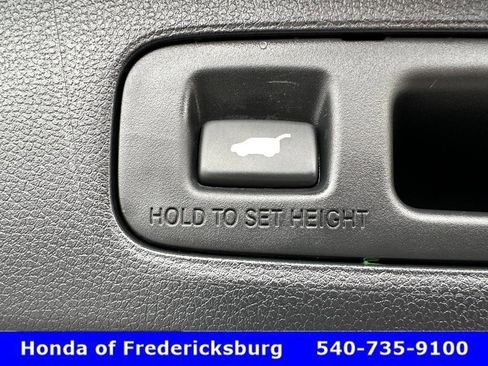 Used 2025 Honda CR-V Sport-L image 39