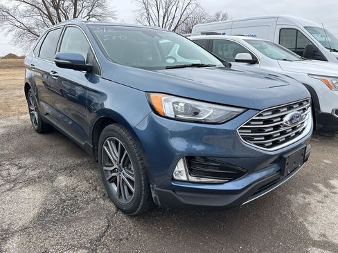 Used 2019 Ford Edge Titanium w/ Cold Weather Package image 2