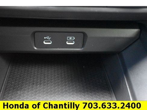 Certified 2025 Honda Accord SE image 17