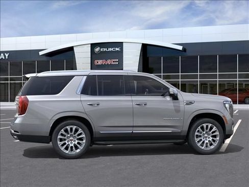 New 2026 GMC Yukon Denali RWD image 5