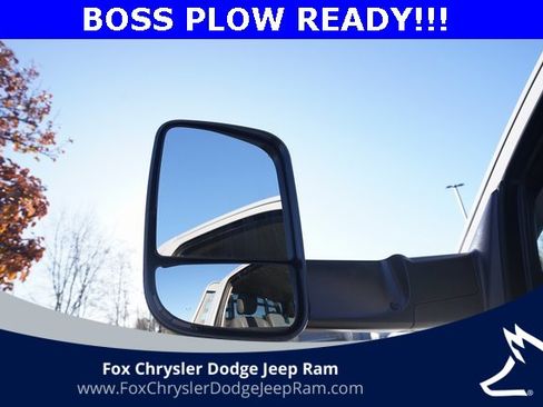 Used 2016 RAM 5500 Tradesman w/ Power & Remote Entry Group image 21