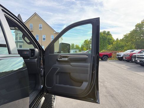 New 2025 Chevrolet Silverado 2500 LT w/ Trail Boss Package image 28