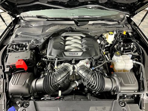 Used 2024 Ford Mustang GT Premium RWD image 28