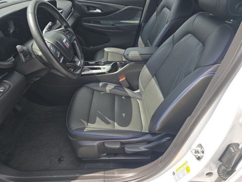 Used 2025 Buick Envista Sport Touring FWD image 17