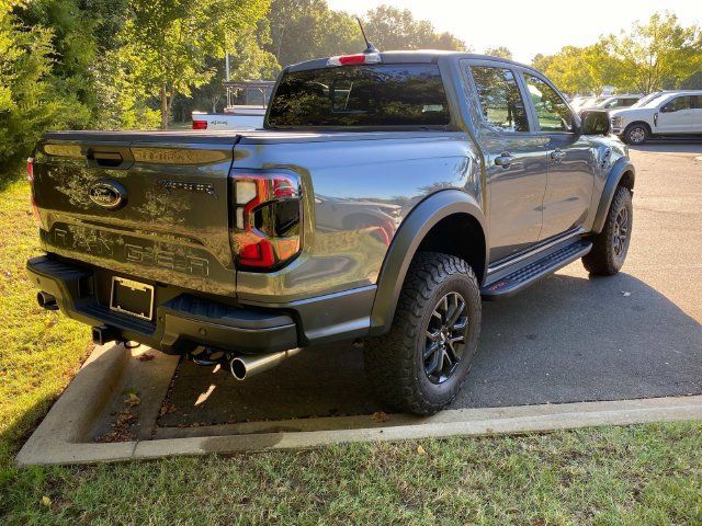 Used 2025 Ford Ranger Raptor AWD/4WD image 34