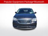 Used 2016 Chrysler Town & Country Touring image 2
