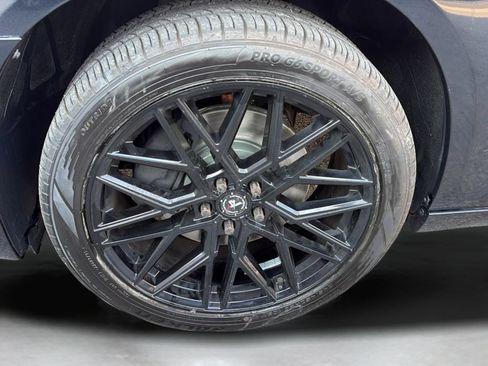 Used 2014 Chrysler 300 S AWD/4WD image 21