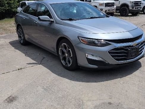Used 2024 Chevrolet Malibu LT FWD image 4
