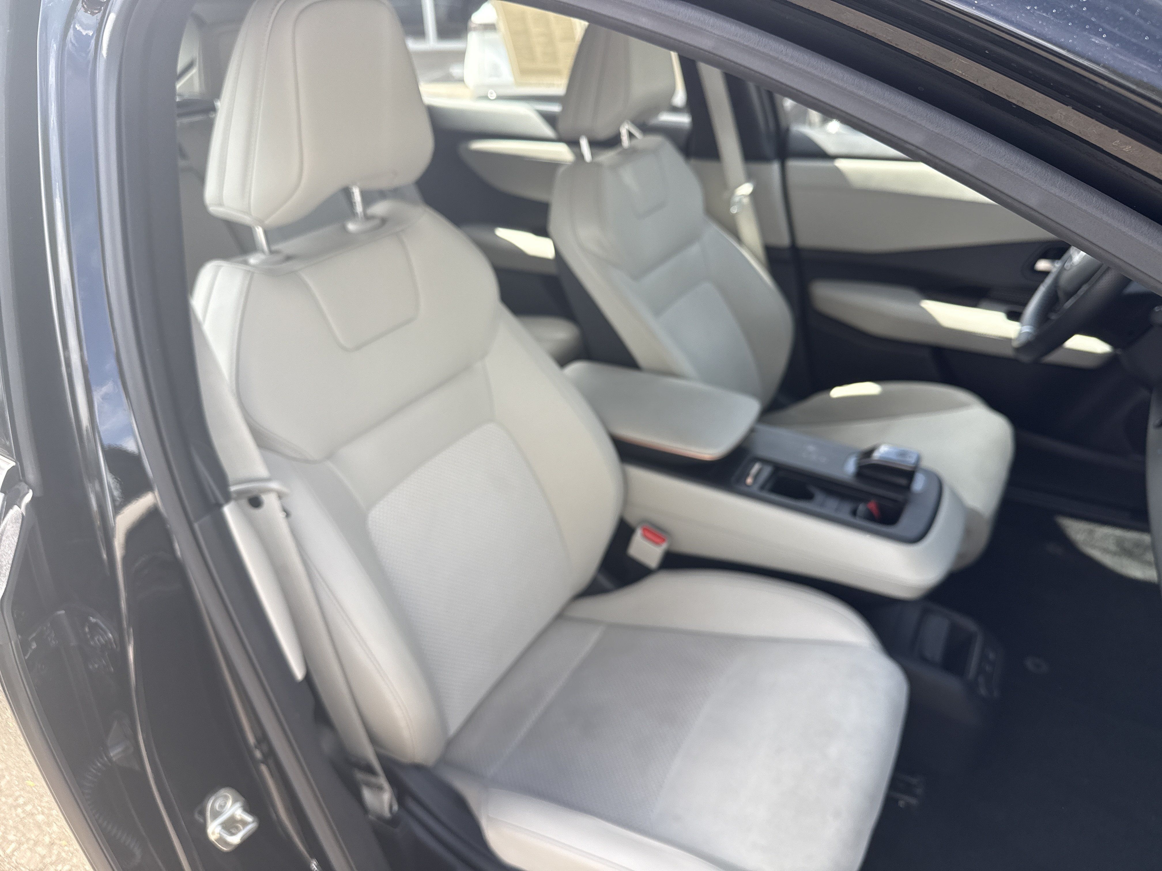 Certified 2024 Nissan Ariya AWD image 13