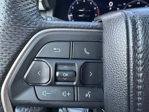Used 2024 Toyota Tacoma TRD Off-Road AWD/4WD image 19