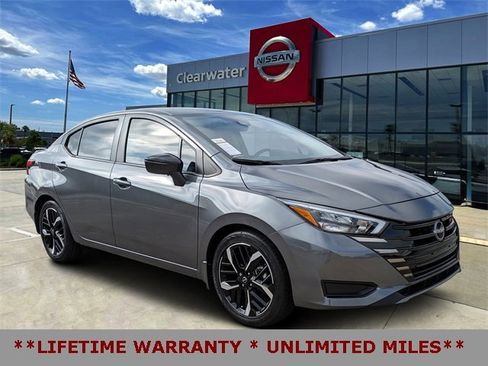 Used 2024 Nissan Versa SR w/ Trunk Package image 1