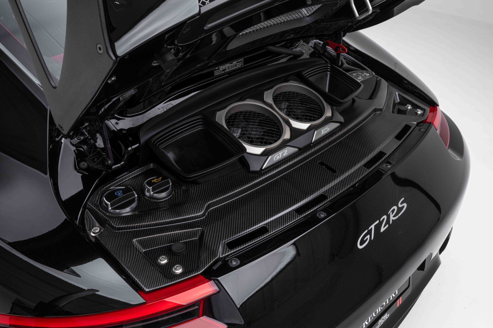 Used 2018 Porsche 911 GT2 RS RWD image 37