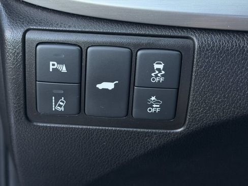 Used 2017 Acura RDX w/ Advance Package AWD/4WD image 24