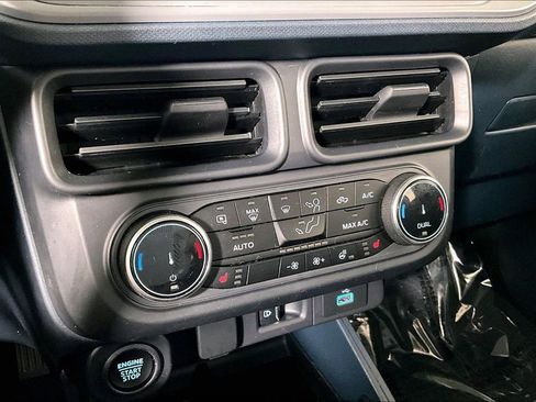 Used 2024 Ford Maverick Lariat w/ Black Appearance Package image 33