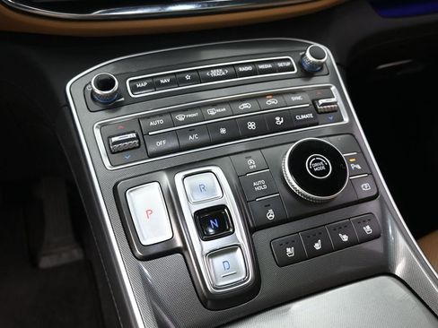 Used 2023 Hyundai Santa Fe Calligraphy image 31