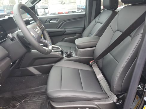 New 2026 GMC Canyon Elevation w/ Convenience Package image 25