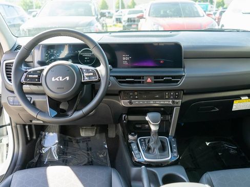 Used 2026 Kia Seltos EX w/ EX Sunroof Package AWD/4WD image 14