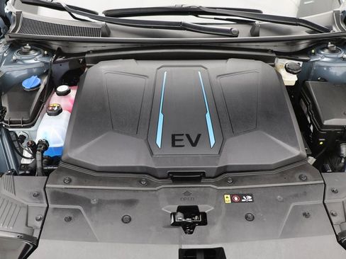 Used 2023 Hyundai Ioniq 5 SE w/ Cargo Package image 28