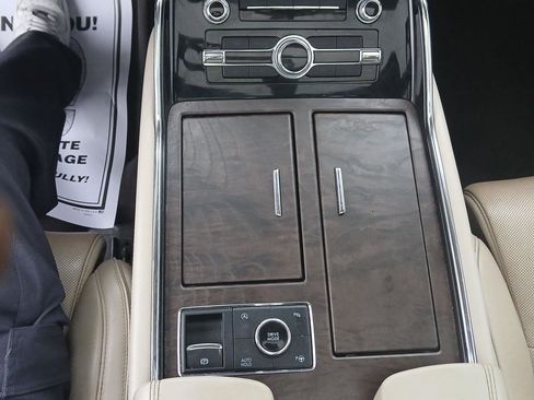 Used 2019 Lincoln Navigator Reserve image 20