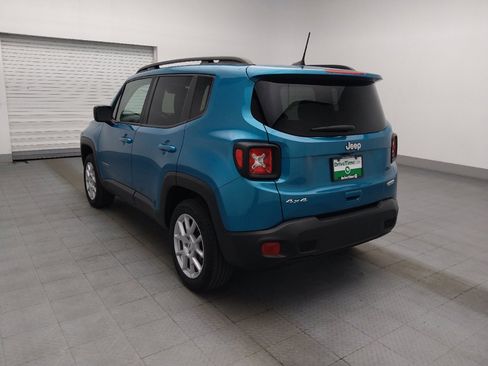 Used 2022 Jeep Renegade Latitude w/ Convenience Group AWD/4WD image 5