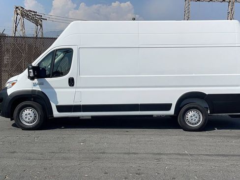 New 2024 RAM ProMaster 3500 w/ Delivery Van Package image 7
