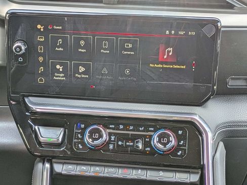 New 2026 GMC Sierra 1500 Denali w/ Denali Reserve Package AWD/4WD image 17