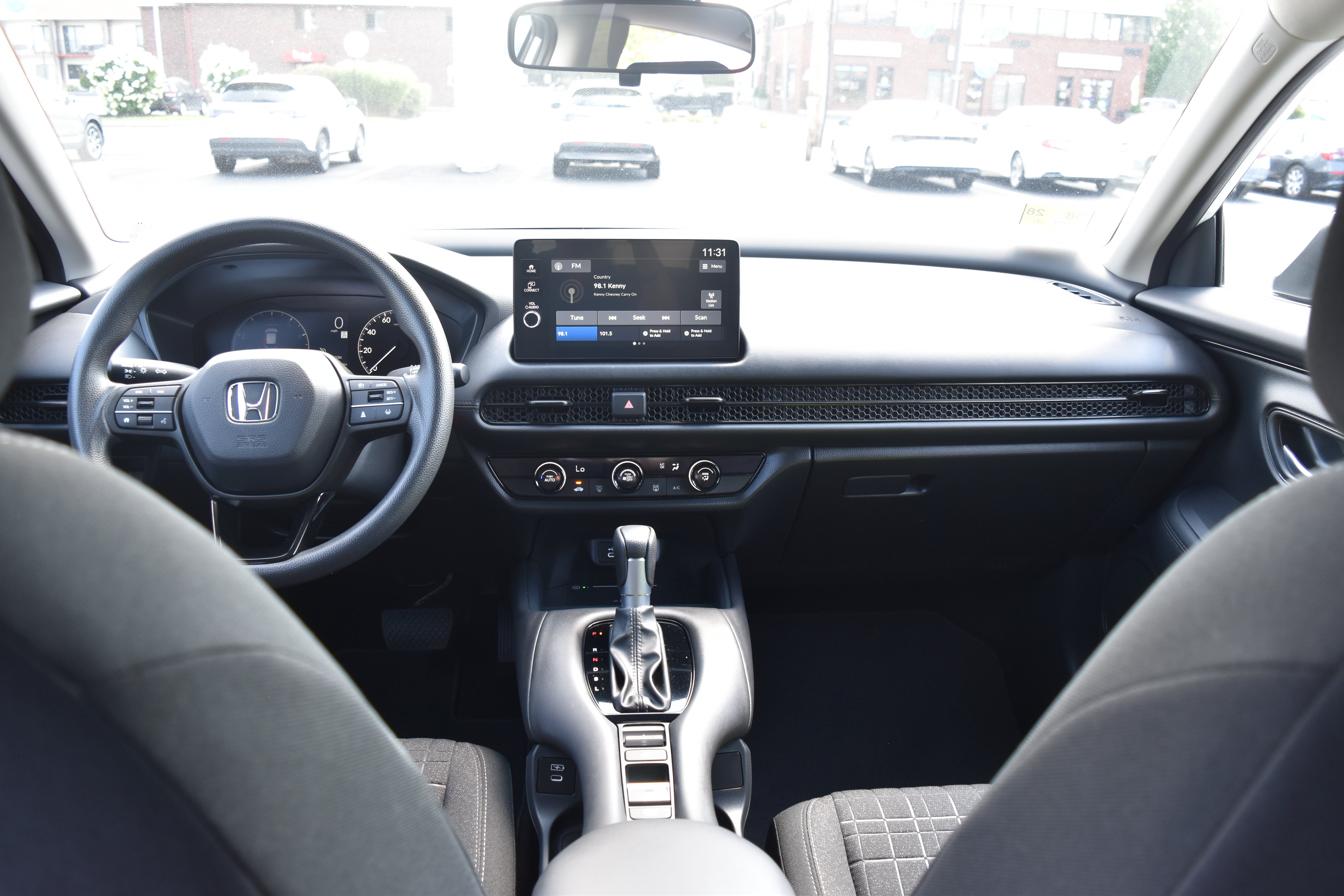Certified 2027 Honda HR-V LX image 25