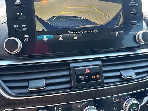 Used 2019 Honda Accord EX-L image 15