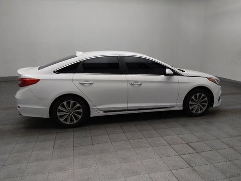 Used 2016 Hyundai Sonata Sport w/ Option Group 02 FWD image 10