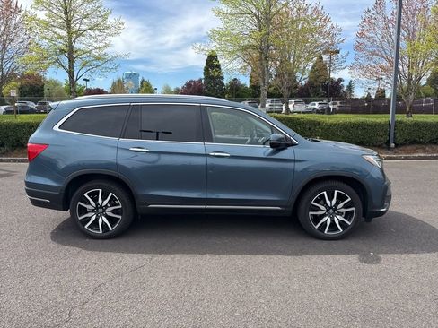 Used 2021 Honda Pilot Touring image 8