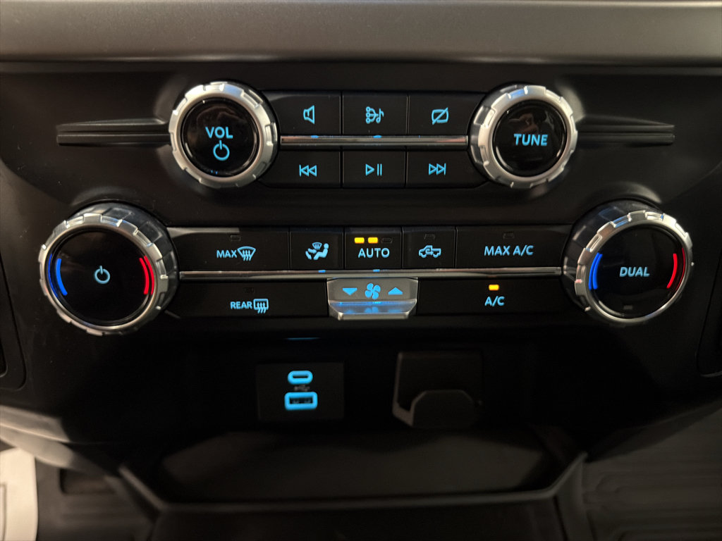Used 2024 Ford F150 XLT w/ Tow/Haul Package AWD/4WD image 25