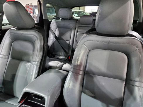 Used 2022 Lincoln Corsair FWD image 36