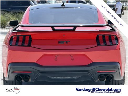 Used 2024 Ford Mustang GT Premium w/ GT Performance Package RWD image 5