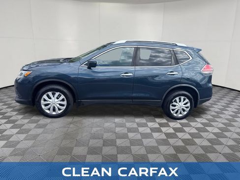 Used 2016 Nissan Rogue S w/ Appearance Package AWD/4WD image 2
