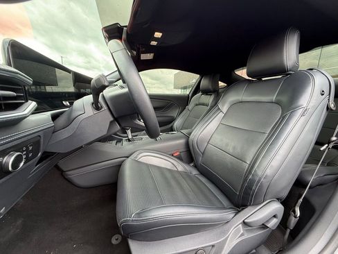 Used 2024 Ford Mustang Premium image 21