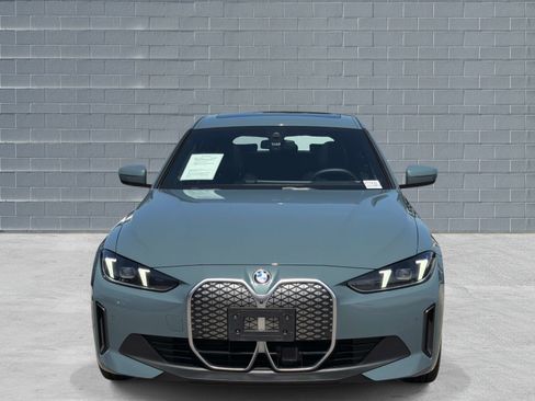 Used 2026 BMW i4 eDrive40 w/ Premium Package RWD image 2