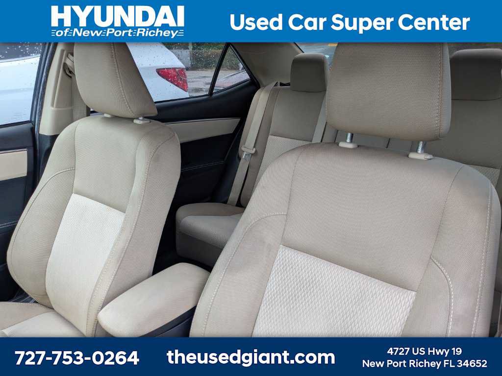 Used 2016 Toyota Corolla LE FWD image 3