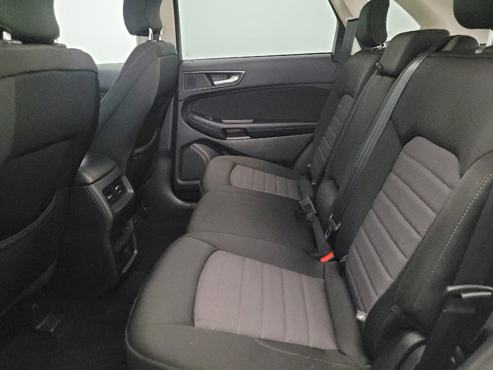 Used 2018 Ford Edge SE AWD/4WD image 18