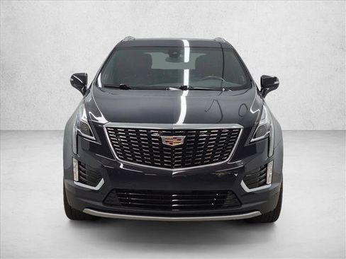 Used 2024 Cadillac XT5 Premium Luxury FWD image 2