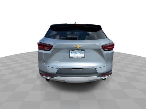 Certified 2025 Chevrolet Blazer LT w/ Convenience Package FWD image 7