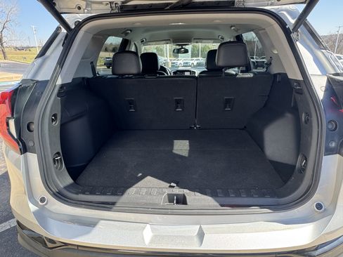 Used 2021 GMC Terrain SLT w/ Infotainment Package II FWD image 5