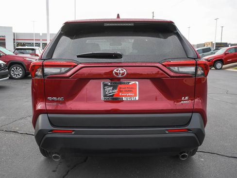 New 2025 Toyota RAV4 LE image 7