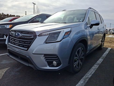 Certified 2023 Subaru Forester Limited image 3